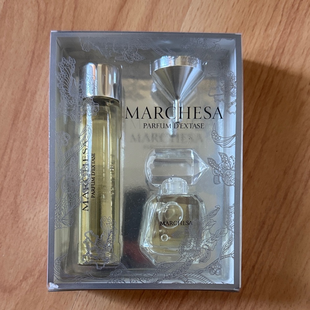 Marchesa Parfum D’extase Perfume